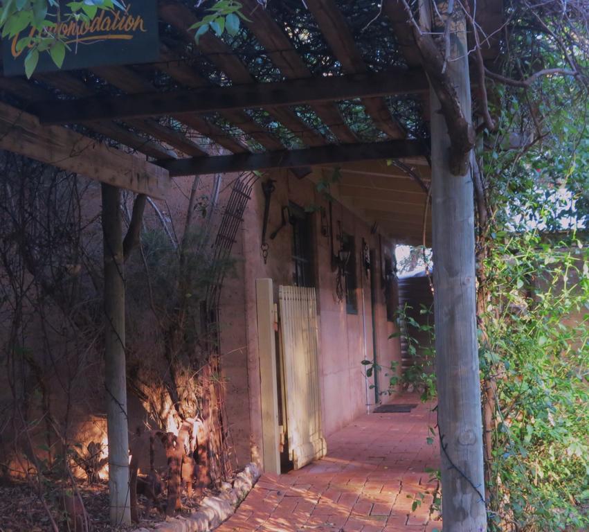 Bentwood Olive Grove Accommodation Greenough Bilik gambar
